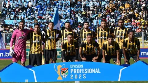 El plantel de The Strongest.