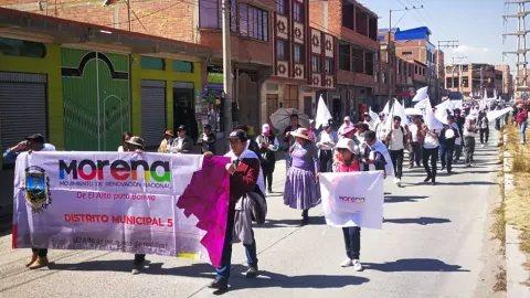 MORENA comienza a mover a toda su gente.